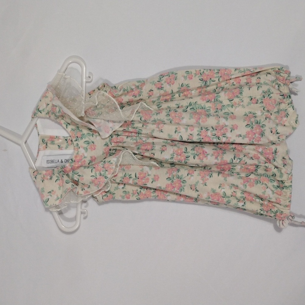 EUC Isobella & Chloe Floral Short Sleeve Romper size 9 months
